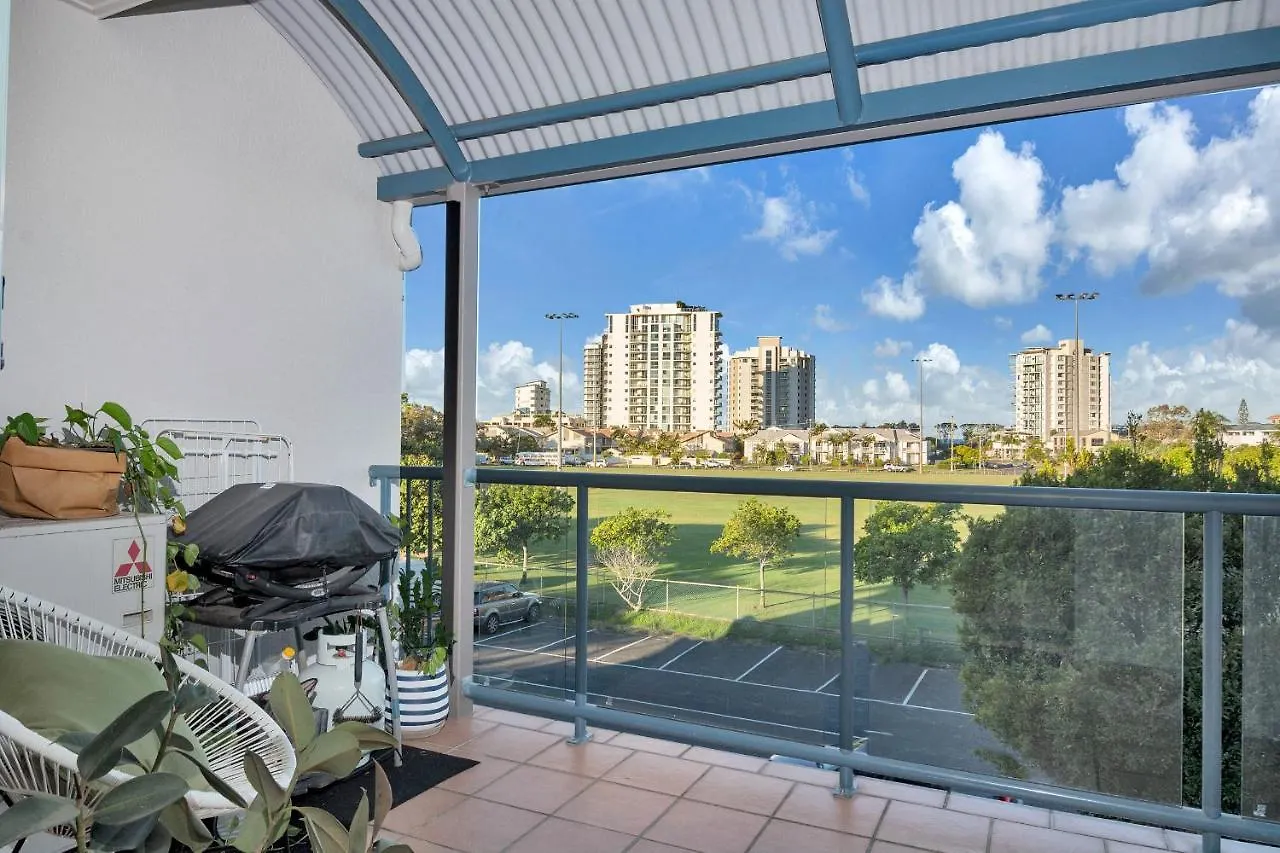 Maroochydore Beach, Park, Cafes, 4 Guests - Zb3 Apartment