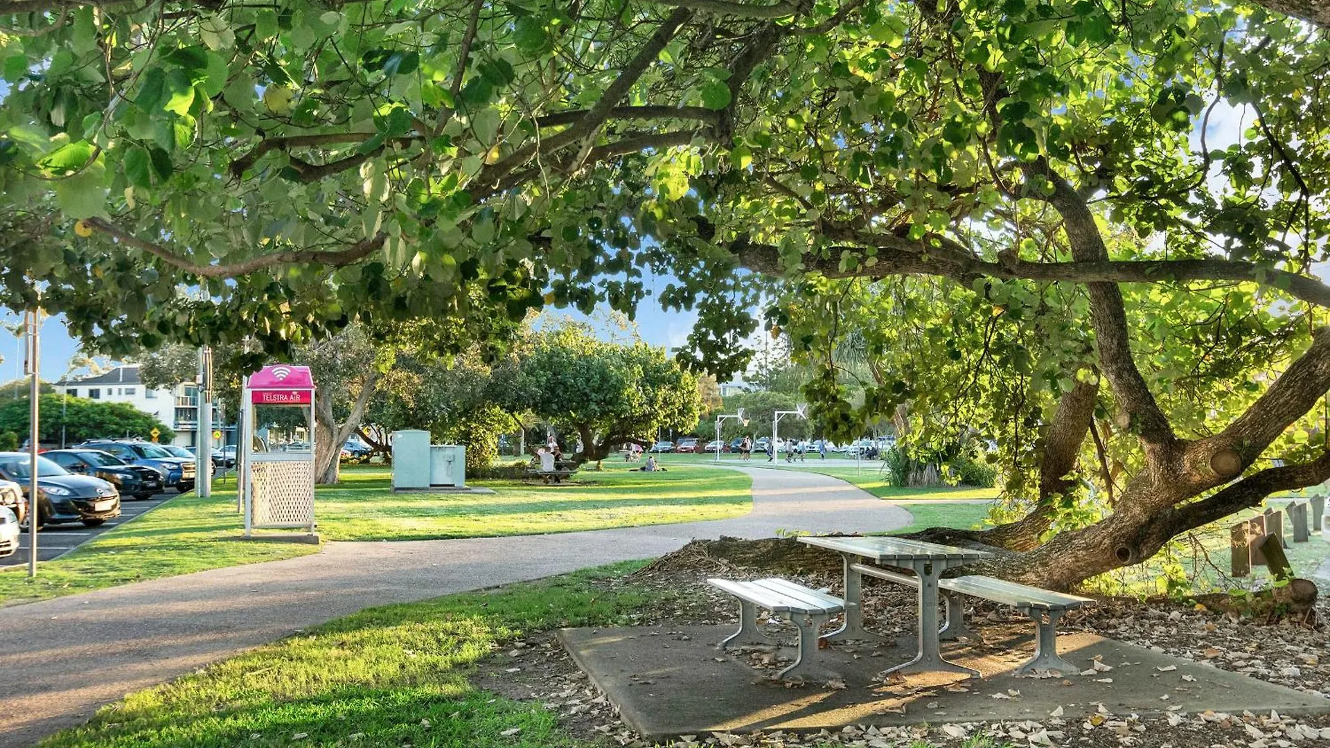Maroochydore Beach, Park, Cafes, 4 Guests - Zb3 Apartment