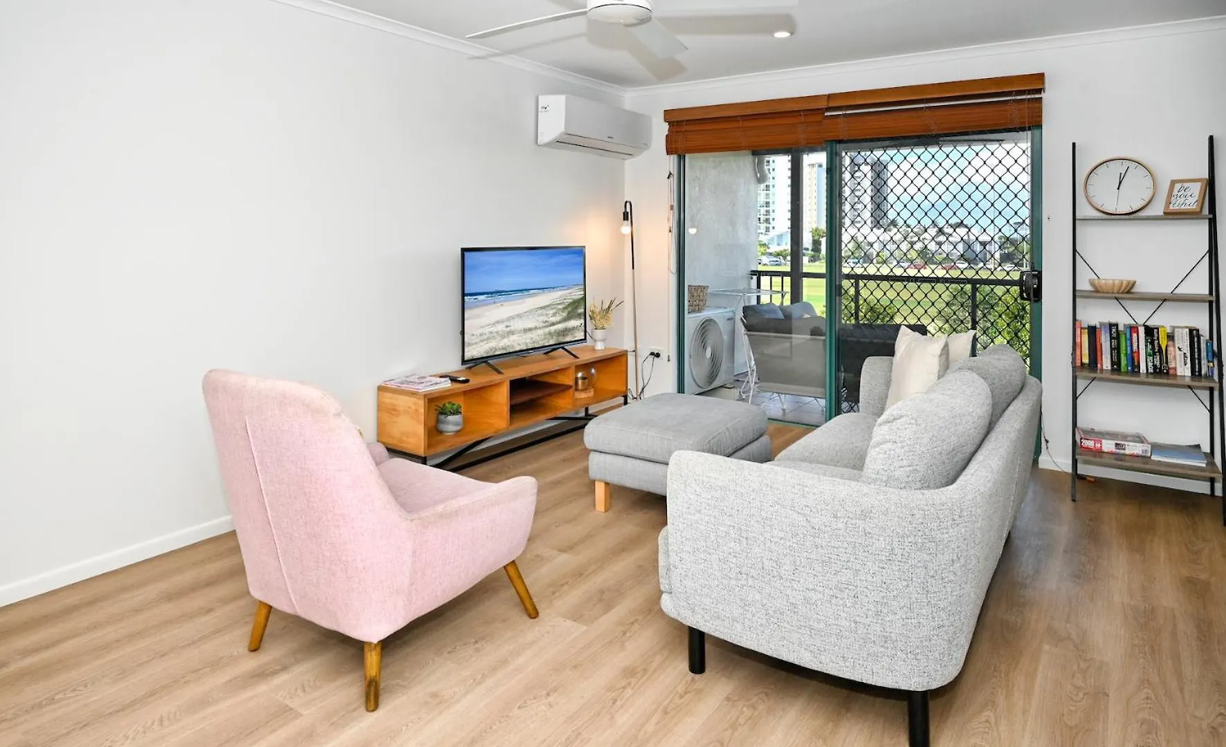 Maroochydore Beach, Park, Cafes, 4 Guests - Zb3 Apartment